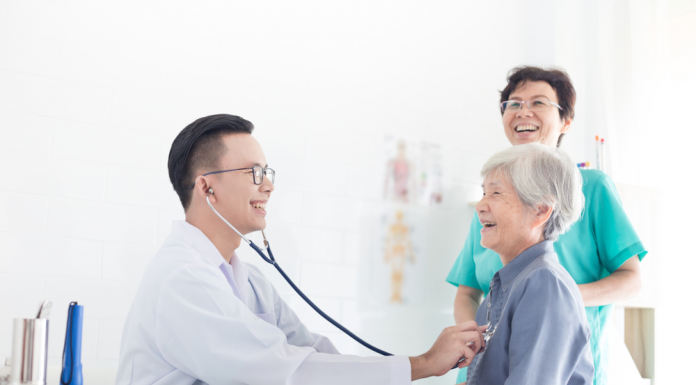 Bảo hiểm bệnh hiểm nghèo là gì? Có nên mua & sản phẩm nào tốt?