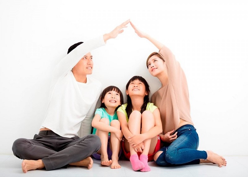 nên mua bảo hiểm sức khỏe nào cho gia đình